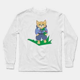 Cute cat in nature Long Sleeve T-Shirt